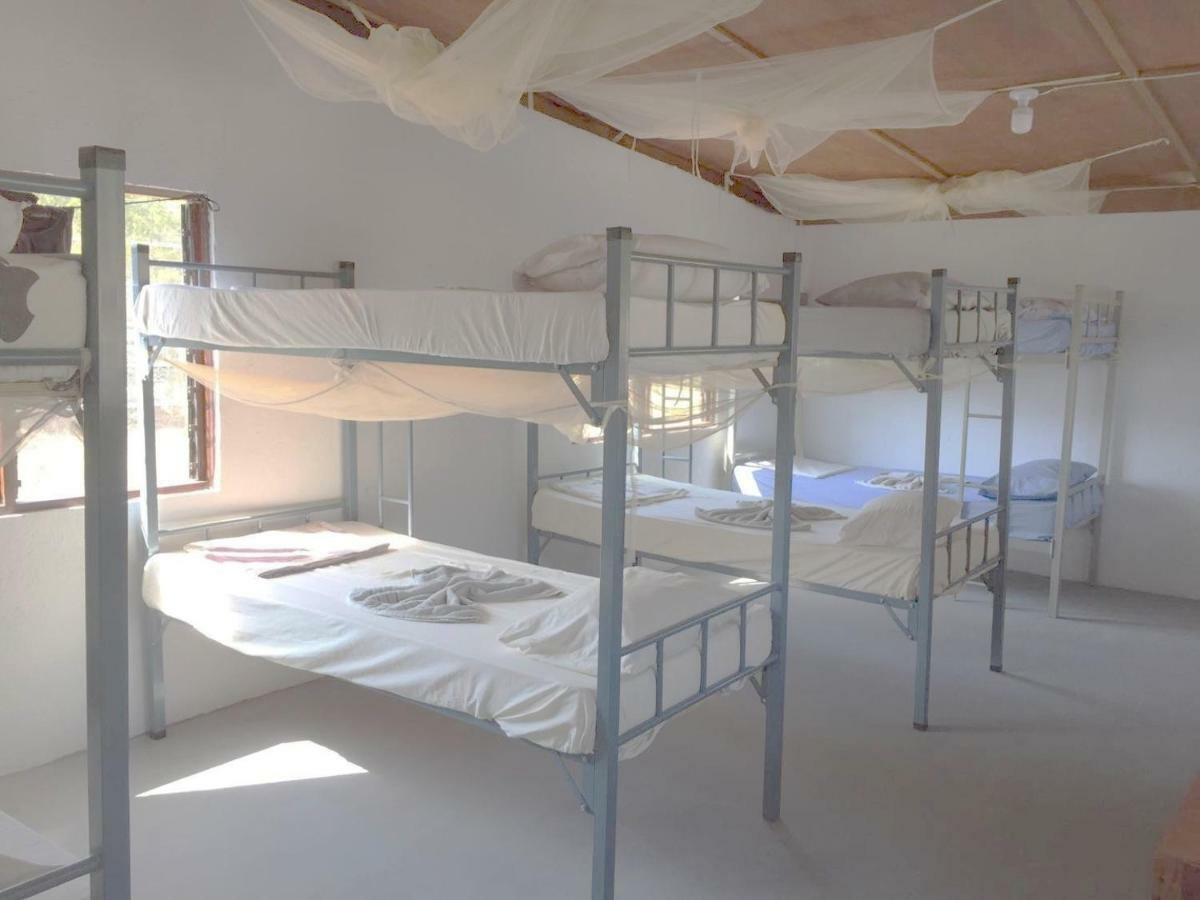 Atauro Dive Resort Backpackers Hostel Beloi Ngoại thất bức ảnh